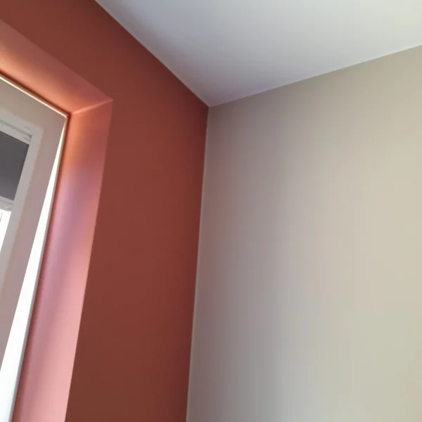 Muren sausen binnen schilderwerk