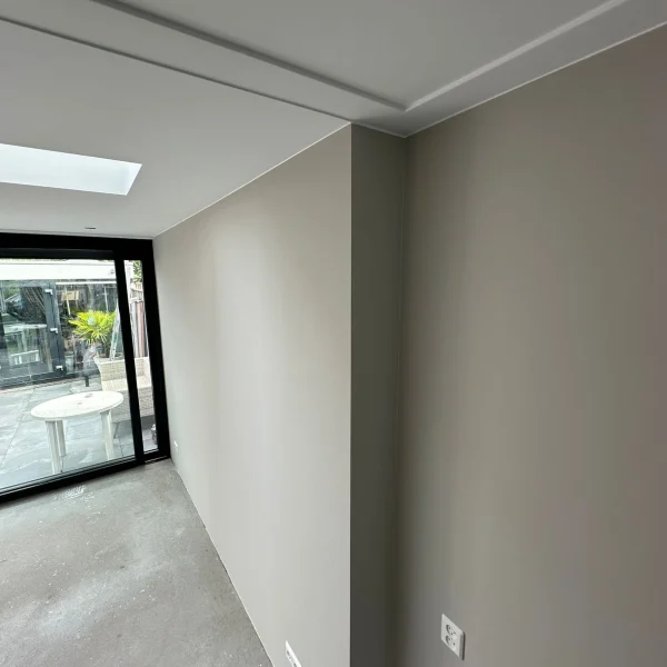 schilderwerk aanbouw muur